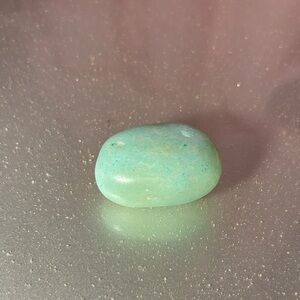 Chrysoprase Tumble Stone - Money, Clarity, Abundance